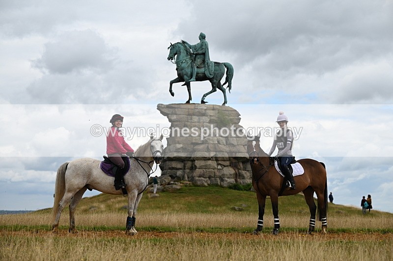 DSC_7220 - Time at Statue 12:45 to 13:15