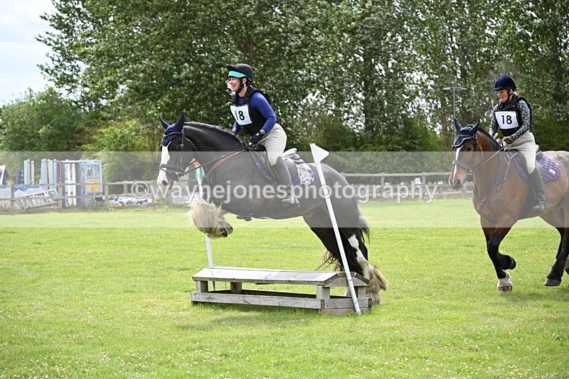 WJ6_2766 - Class 3 60cm Pairs