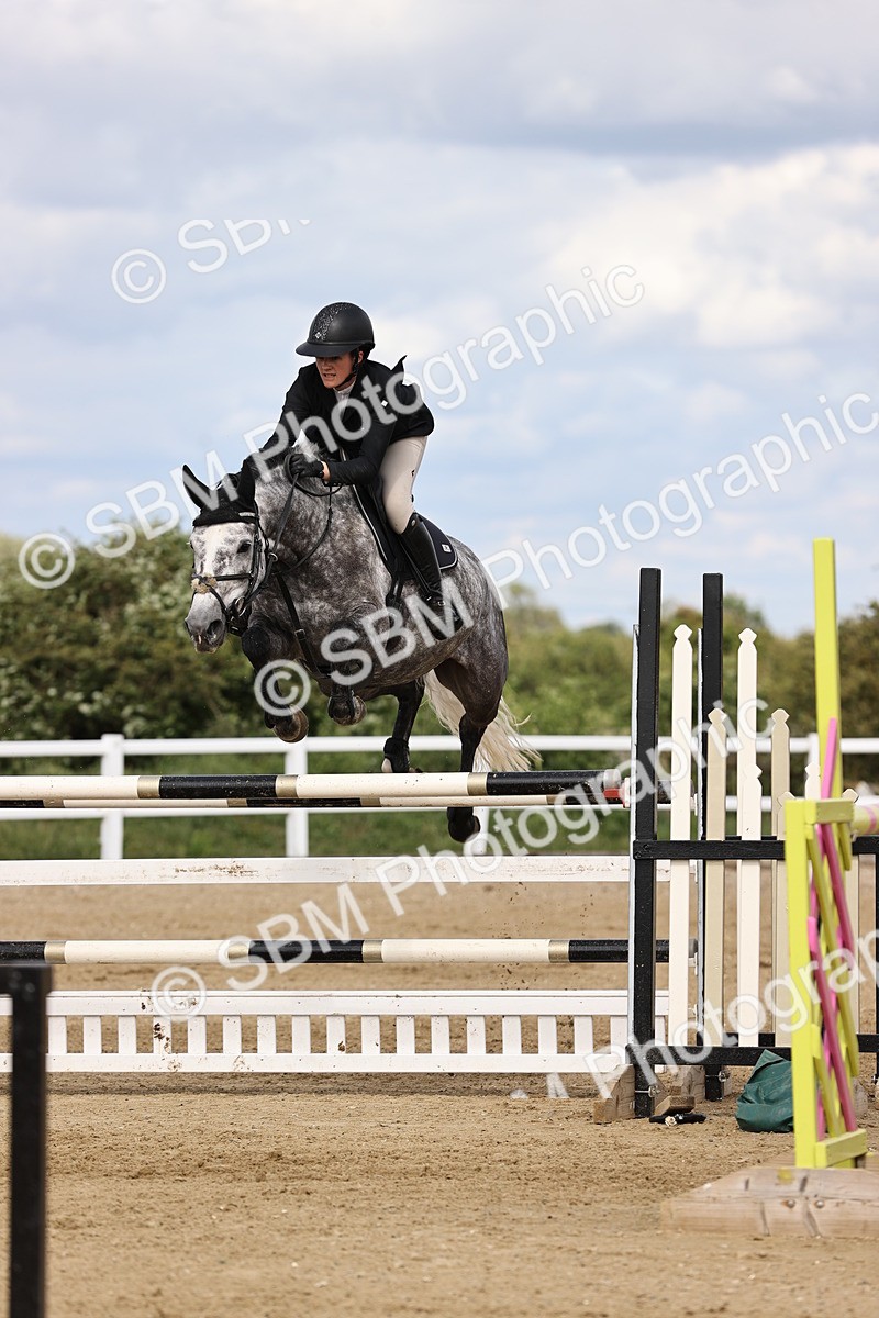 SBM_003580 - Class 13 - Senior Foxhunter - 1.20m