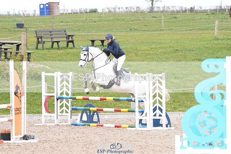 250414-135502-01034 - 90cm Round 2