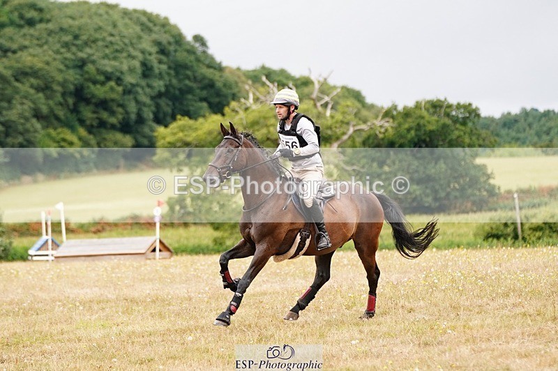 250803A-124558-13107 - M-556-Alex.Jupp-CARRY.ON.REGARDLESS