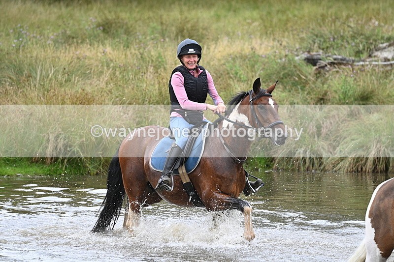 WJ7_3833 - Time at Water 12:52 to 13:22