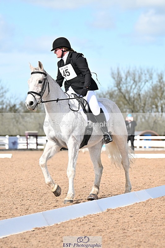 240324A-135235-03515 - Novice 28, 13.00 to 14.00