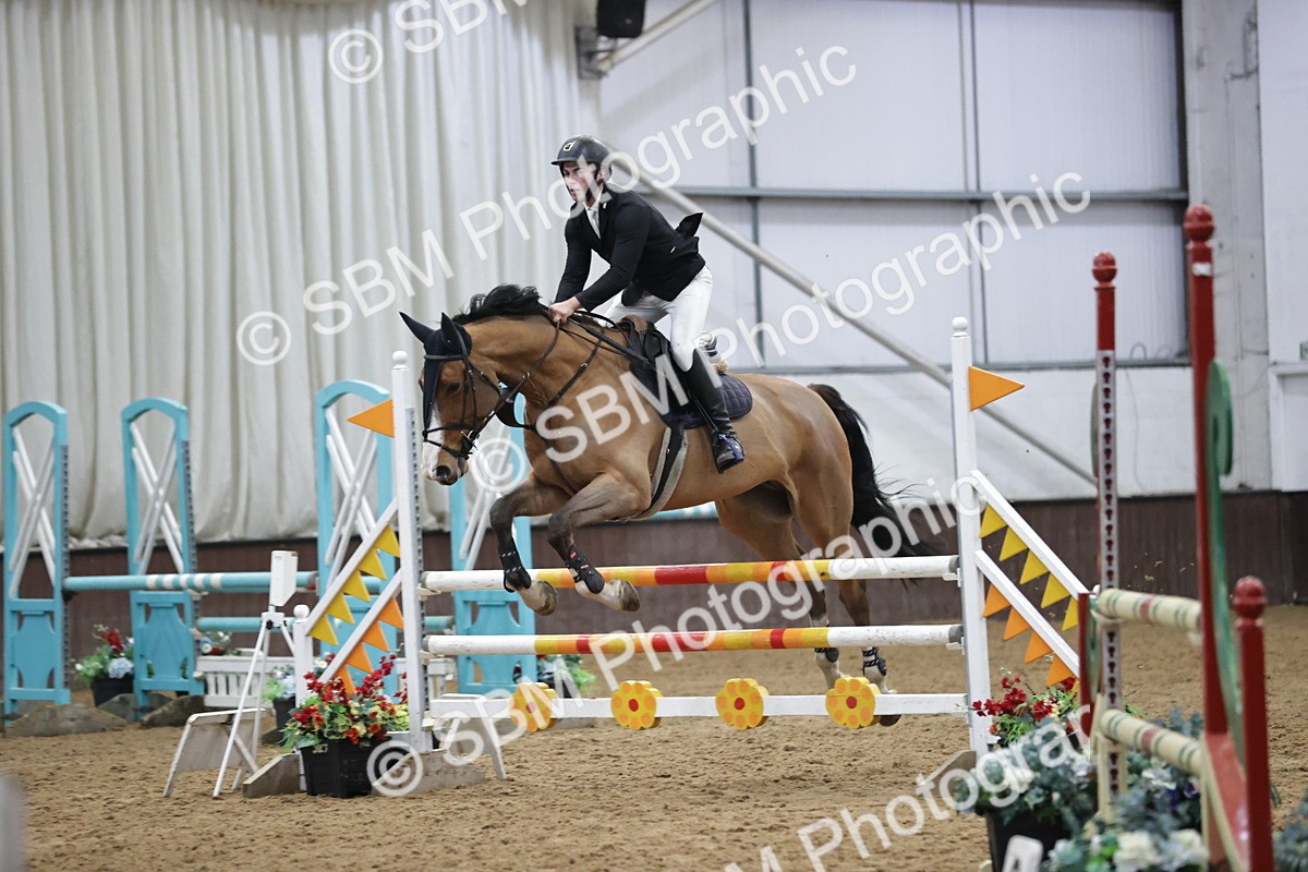 SBM_000897 - Class 3 - Nupafeed Supplements Senior Discovery/ 1m Open