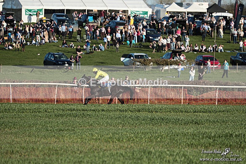 PtP 210326 1348 - VWH Cirencester Races 21/03/26