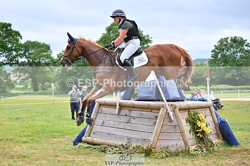 250524A-112920-09557 - B-322-Amelia.Winter-WOLK