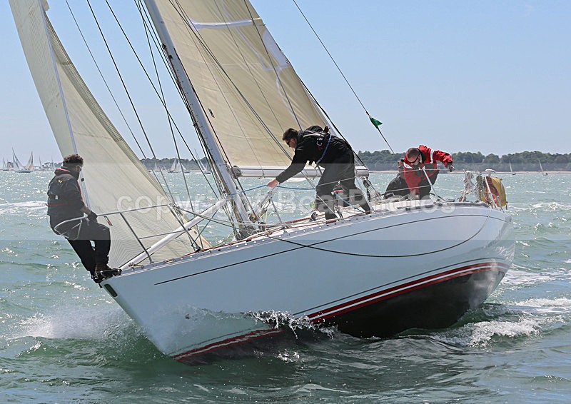 130601 GBR3297 WT7A9480 - ROUND THE ISLAND RACE - 1st June 2013