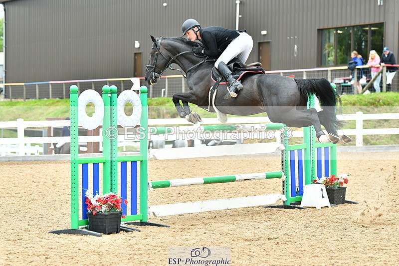 230721A-141208-06786 - Cls 22, 1 Star Gold 1.30m