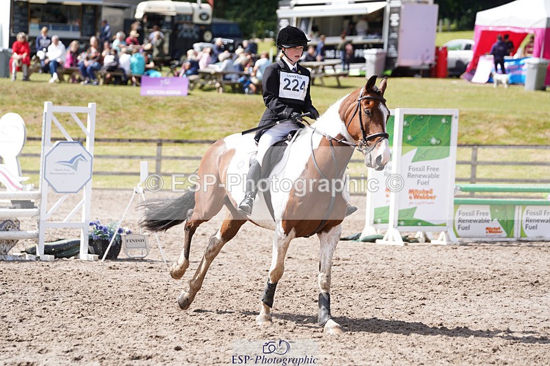 240824X-131642-27645 - 80cm Round 1 13.00 to 14.00