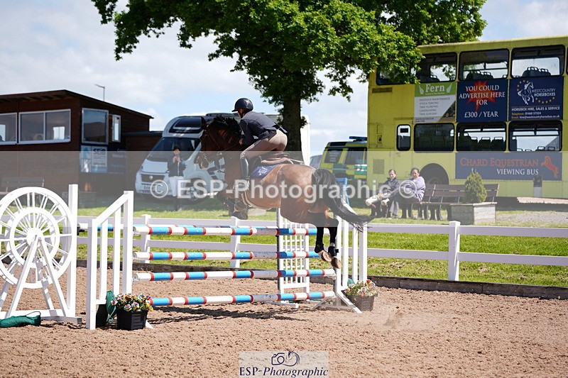 240525A-120136-05870 - Cls 15 Foxhunter