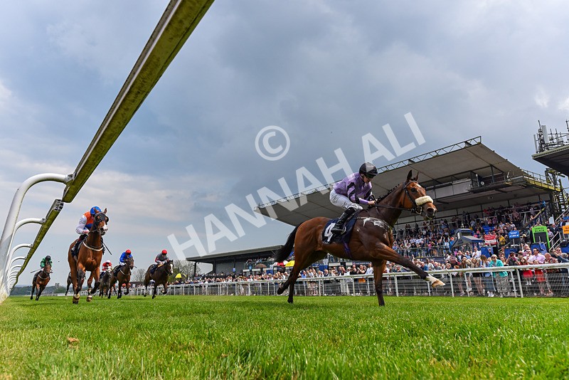 060524-Race 2-Brummell-4671 - Race 2