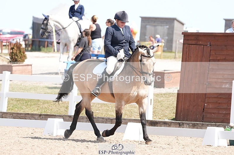 250817-130739-09234 - 082-Sarah.DavisWinston.Classic.Gold