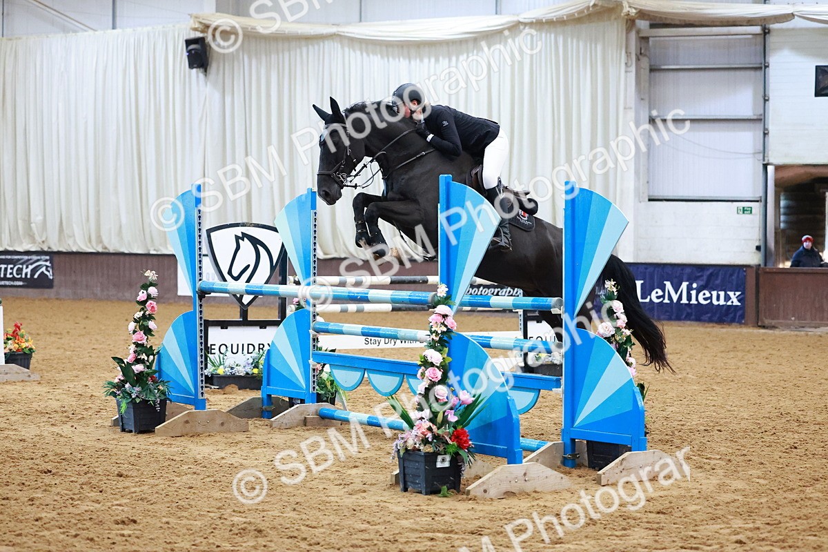 SBM_001668 - Class 5 - Senior Foxhunter - 1.20m