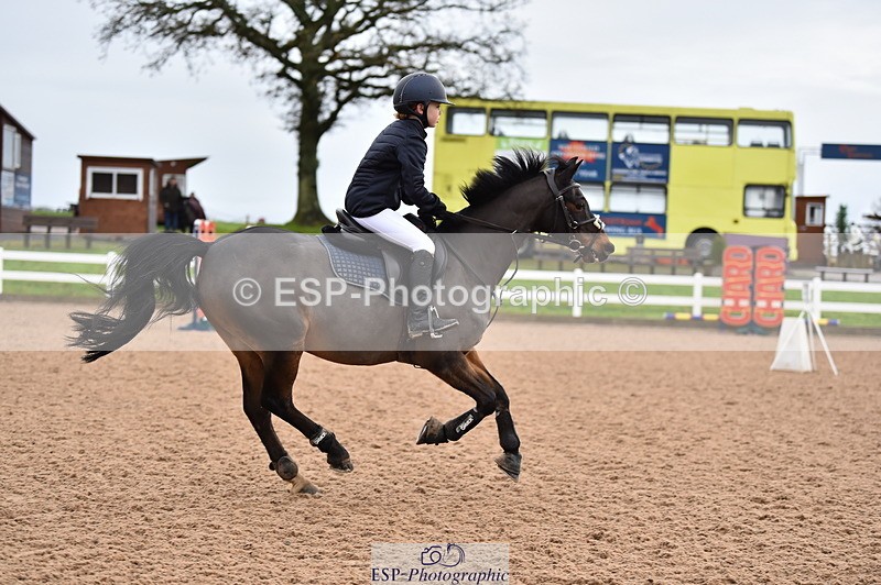 231203A-094110-00039 - Cls 1 Intro 70cm