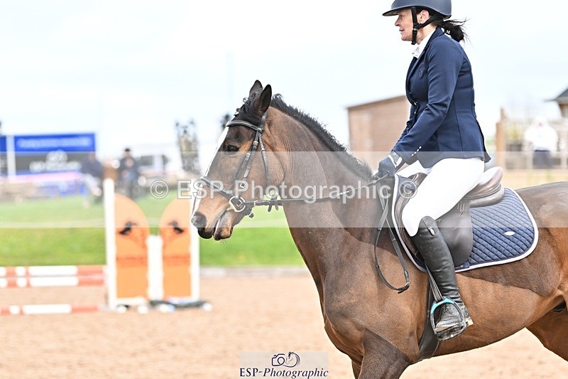 250414-102352-00080 - 70cm Round 1