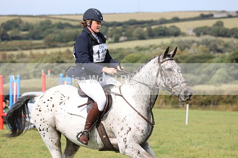 JPP_8439 - Class 1: Trebudannon Open: 70cm Showjumping