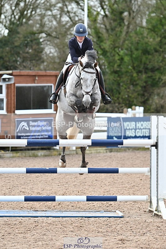 231208A-135051-01015 - Cls 6 Foxhunter & 1.20m Open