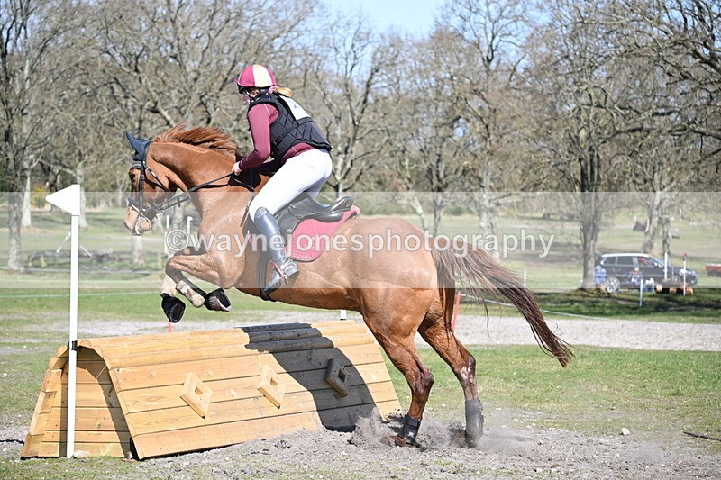 WJ6_3563 - Time 12:19 to 12:35