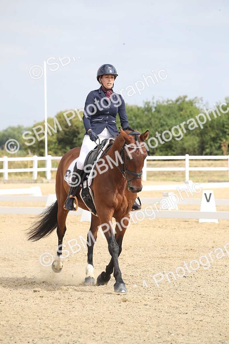 SBM_005923 - Novice 5 - 8.30.10.39