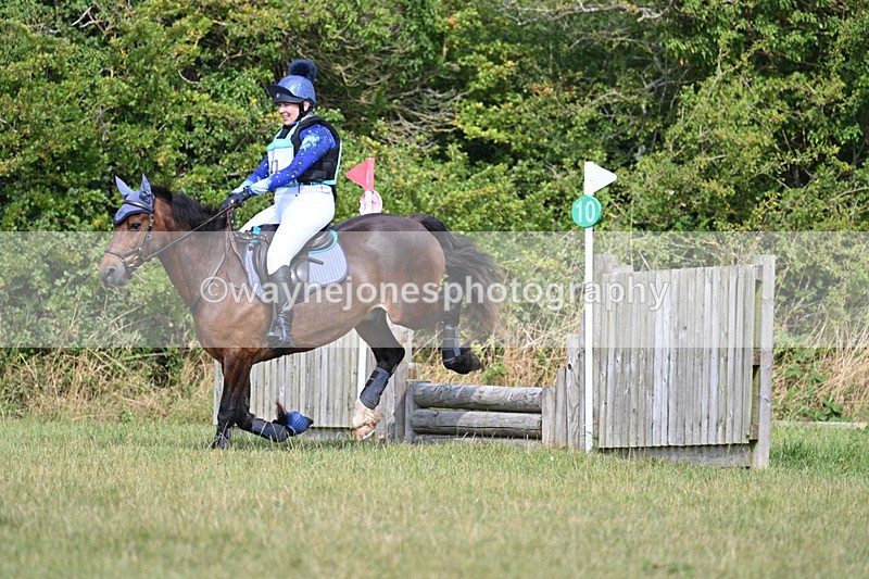 WJ7_6145 - 40cm XC Time 10:57 to 11:30