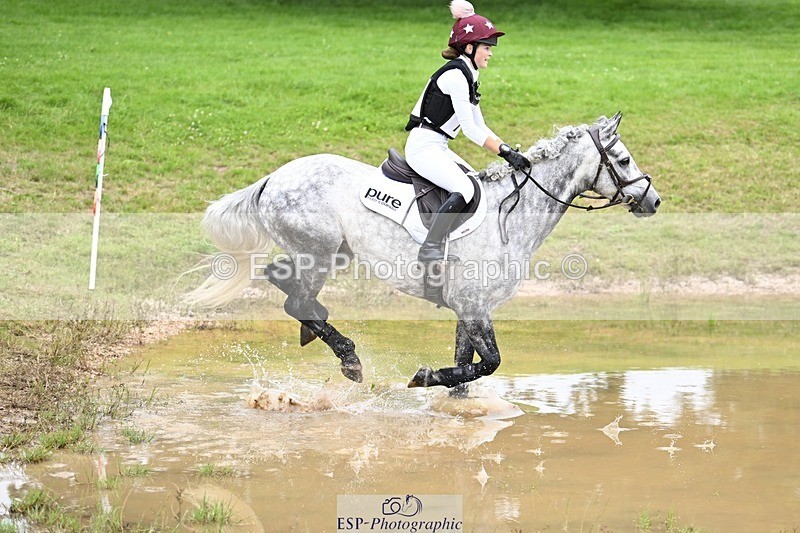 240803-123236-04381 - 074-Claudia_Groves-QUICKSILVER