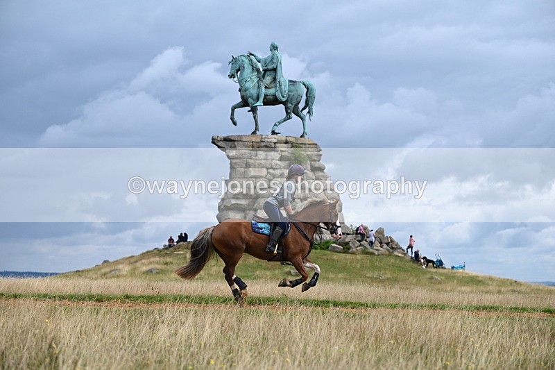 DSC_4583 - Time at Statue 09:50 to 11:09