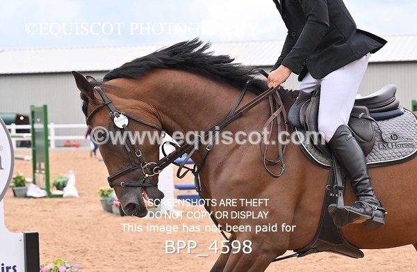 BPP_4598 - CLASS 5 WED Redpost Equestrian Senior Foxhunter/1.20m Open