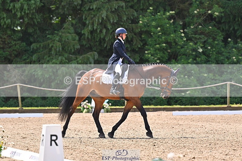 250523A-121922-06831 - C-281-Holly.Morris-NADIR.DE.LEAU