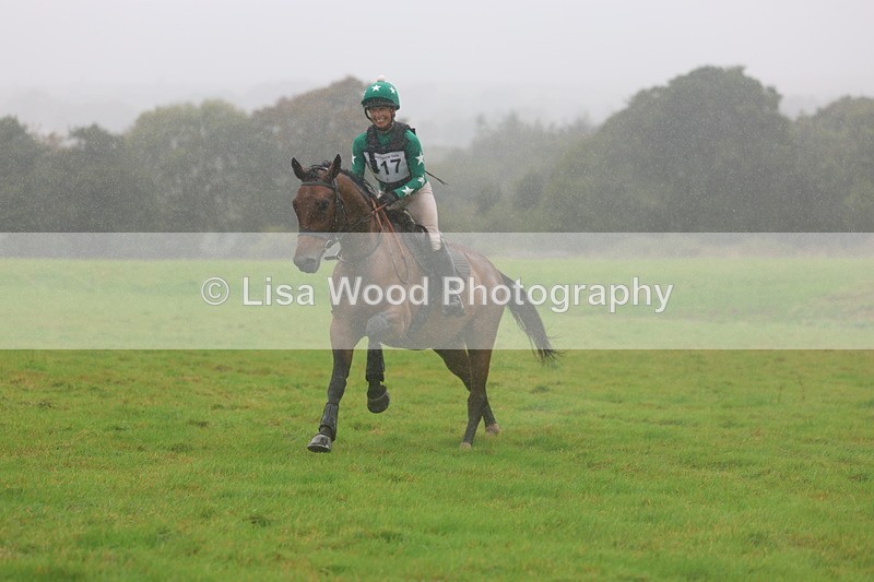 3E7A1877 - Class 4: 80cm: Box