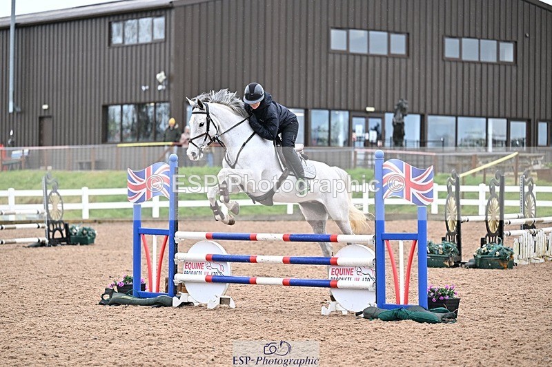 260327-100106-01165 - Cls 8 British Novice and 90cm Open