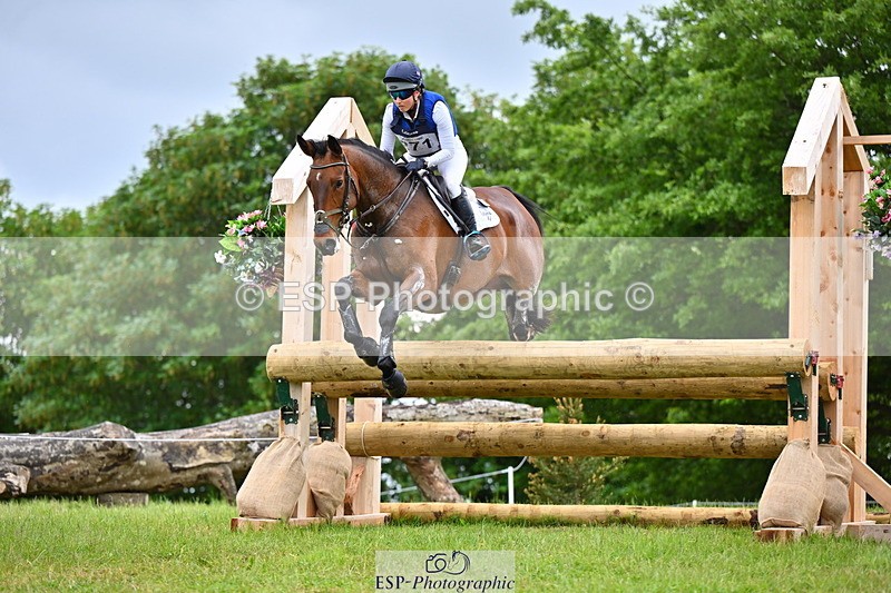 250524A-165033-15083 - C-271-Kirsty.Chabert-OPPOSITION.HELIOS