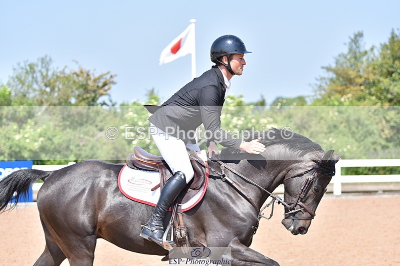 230609A-105618-00371 - Cls 9 Discovery & 1m Open