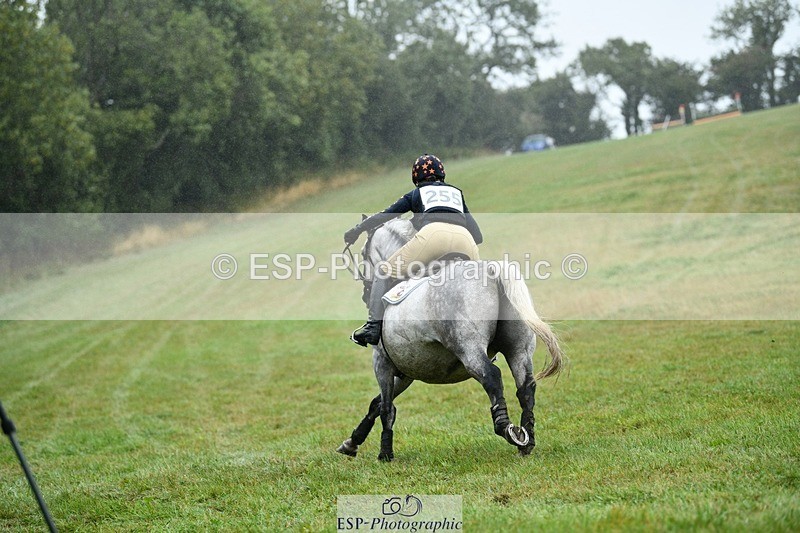 250830-144149-04557 - F-255-Janine.Paterson