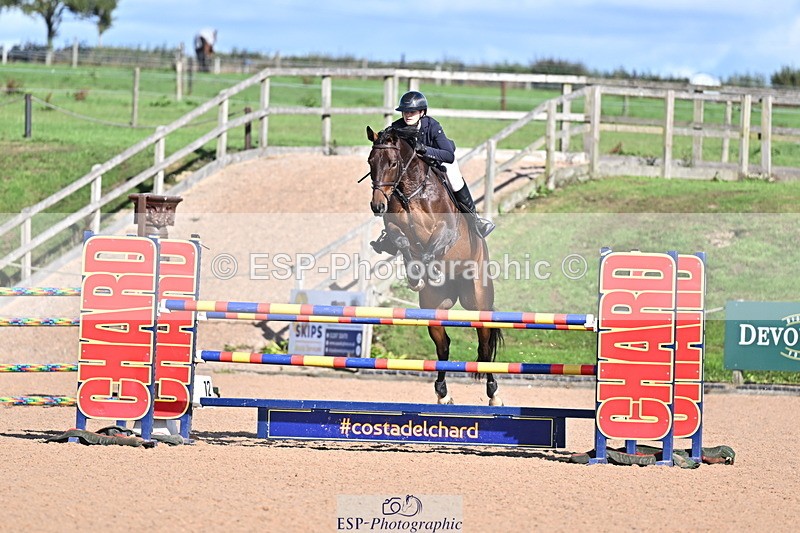260923B-152920-01017 - Cls 06 Snr Fox & 1.20m Open