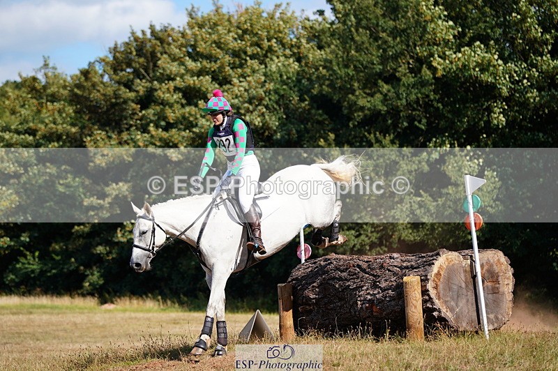 250802A-164410-08044 - F-292-Amy.Sweet-ONLY.BITESIZE