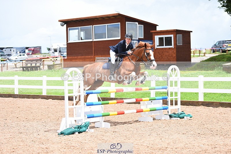 230715A-132236-01217 - Cls 4 Newcomers & 1m Open