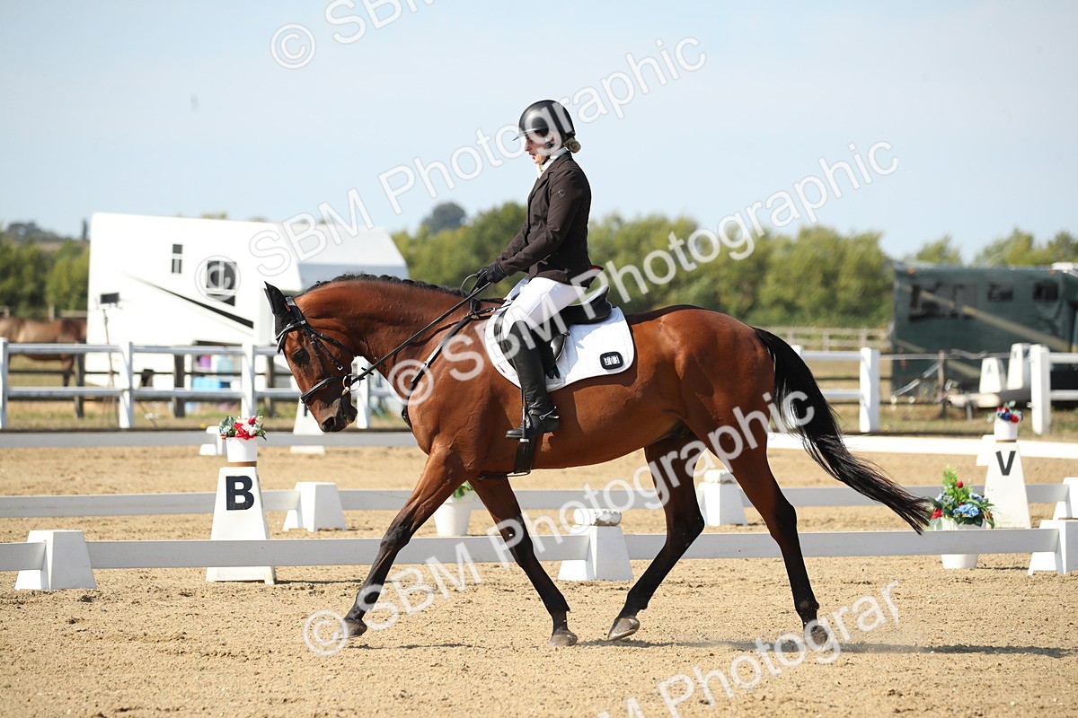 SBM_004136 - Class 11 - Novice 5 - 10.24-11.20