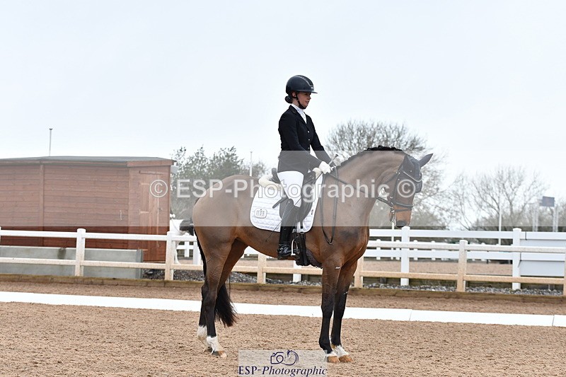 240121A-110133-00521 - Cls 5 Novice 37A