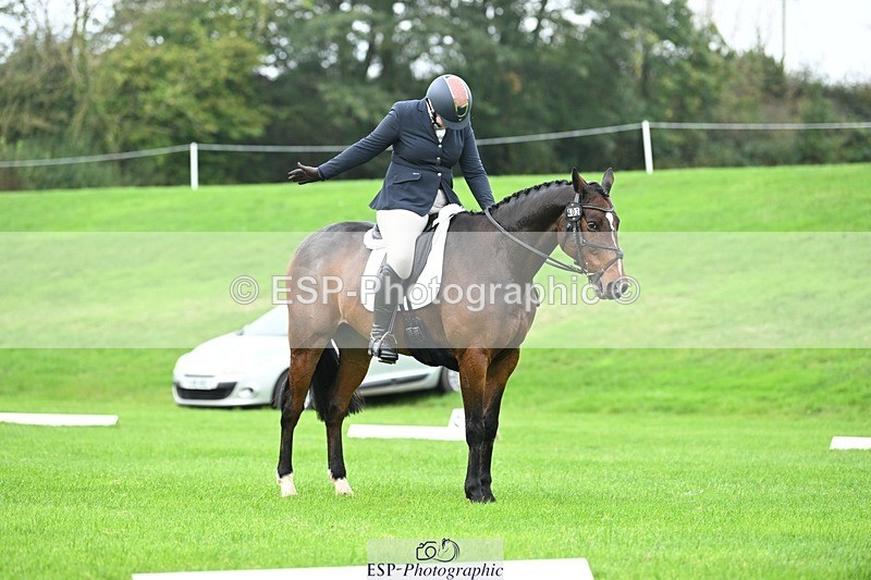 241024-094032-02828 - 402-Ella.Matravers-BALLYMITTY.MAC