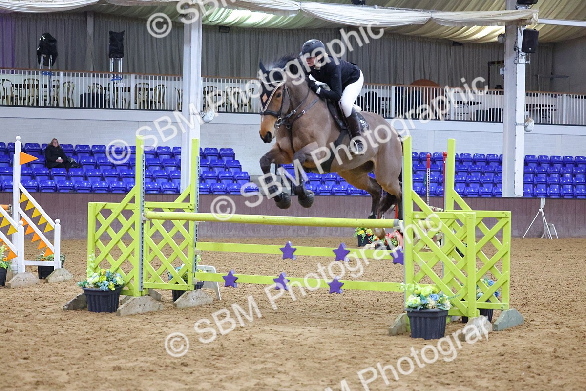 1I0A4748 - Class 9 - Senior Newcomers/ 1.10m Open