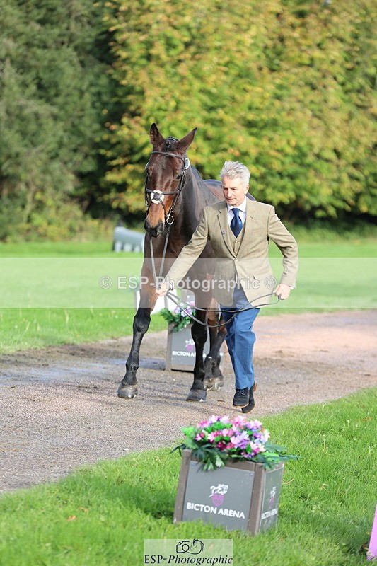 251026A-101014-22775 - D-303-Jonathan.Leech