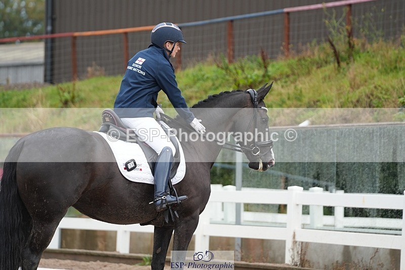 250907-110010-05952 - 039-Claire.RandallUndeclared