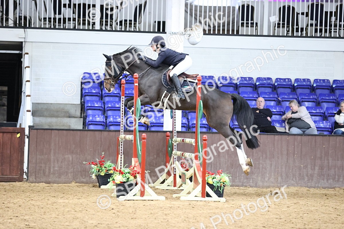 SBM_001740 - Class 4 - Senior Newcomers - 1.10m Open