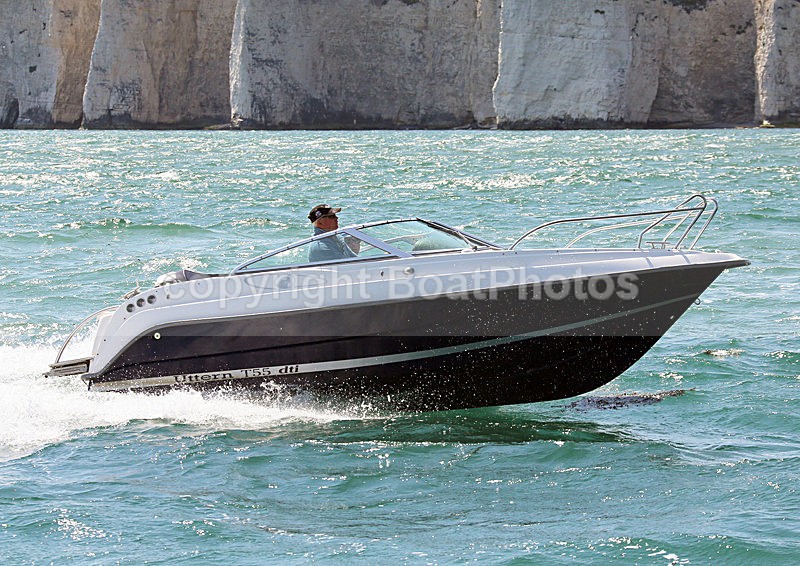130526 UTTERN T55 WT7A5745 - Motorboats - Open