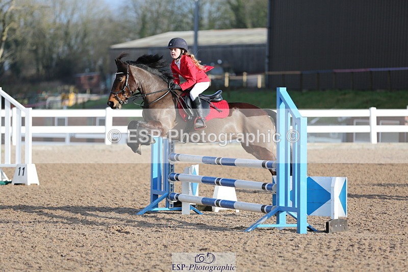 240211A-104716-01934 - Cls 2 Pony British Noivice & 80cm Open