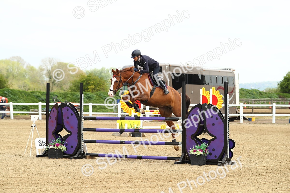 SBM_001081 - Class 4 - Senior Newcomers 1.10m