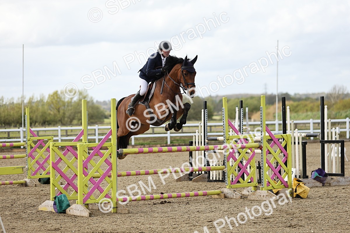 SBM_001156 - Class 4 - Senior Newcomers - 1.10m