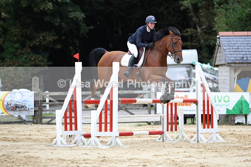 3E7A2932 - Class 7: Senior 1.05m