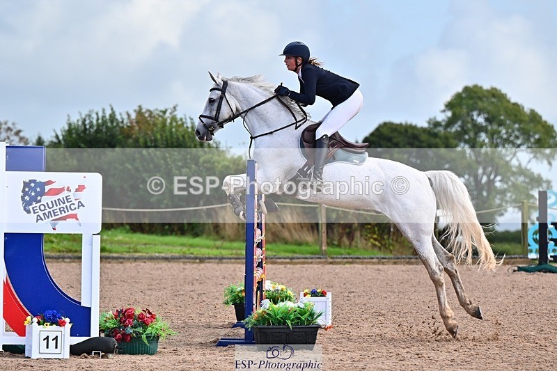 250912-160700-05350 - Cls 13 Snr 1.05m and 1.10m