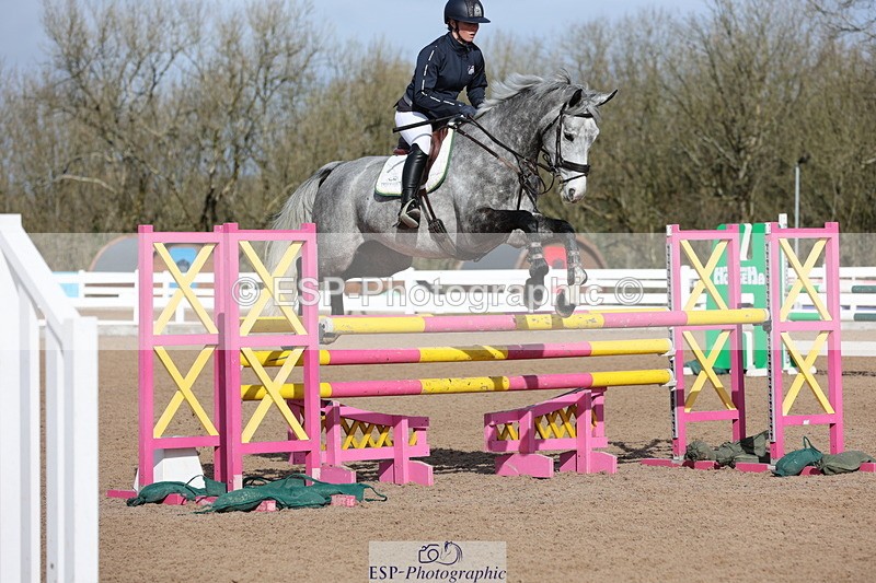 240223A-115606-01005 - Cls 4 Snr 1.05m Open